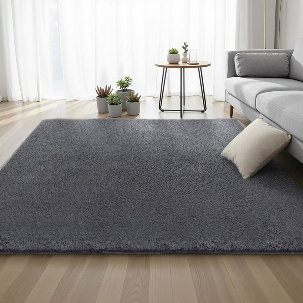 Plush Shaggy Rug — Grey, 200 × 230cm